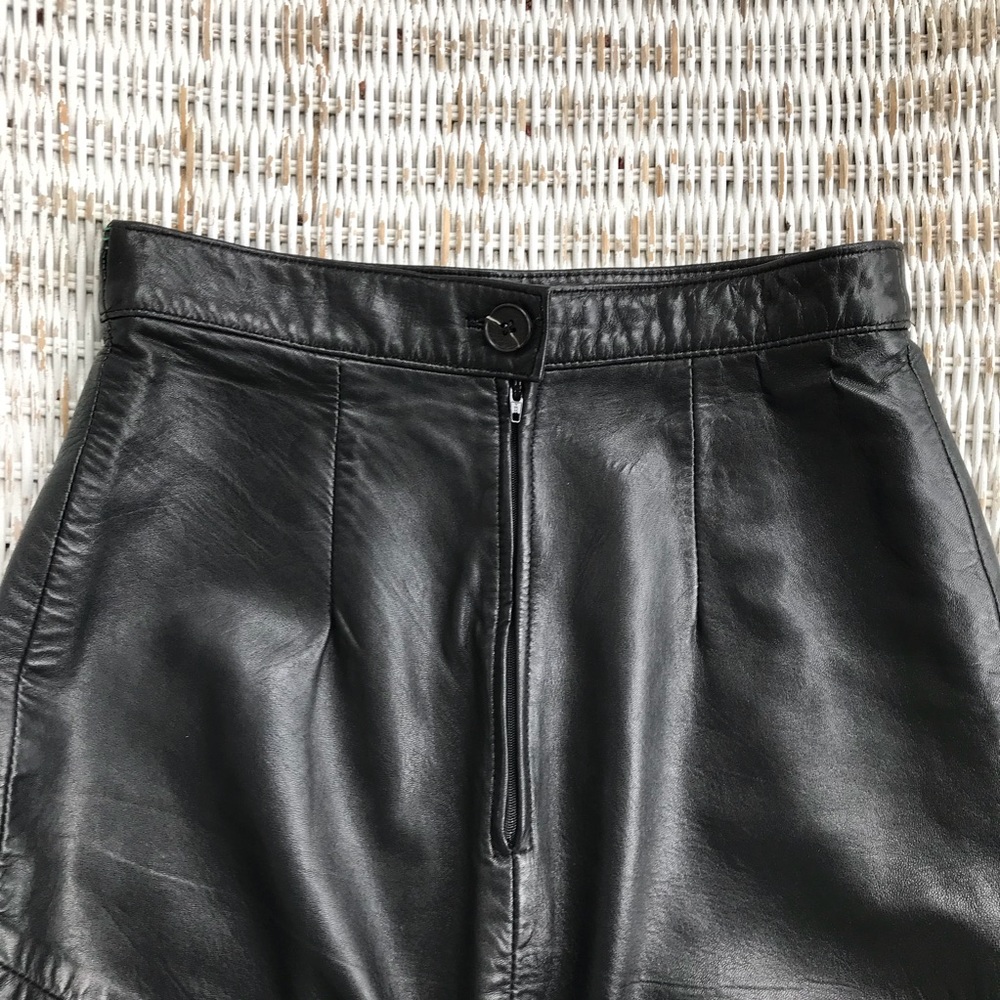 🔥Vintage Couture Black Leather High-Waisted Pencil Skirt w Front Slit - Picture 6 of 10